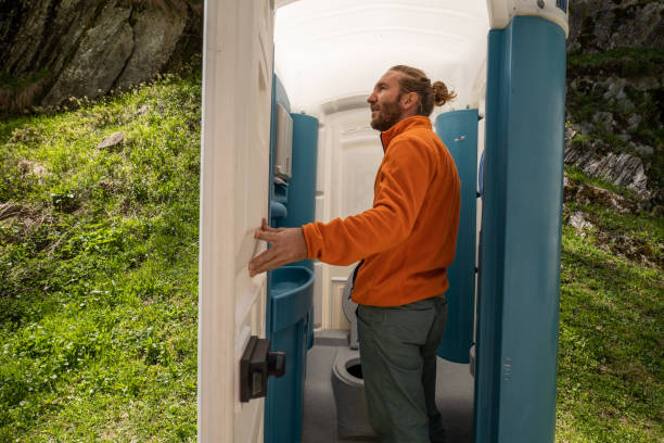 Portable Toilet Options We Offer in Oak Grove, MS